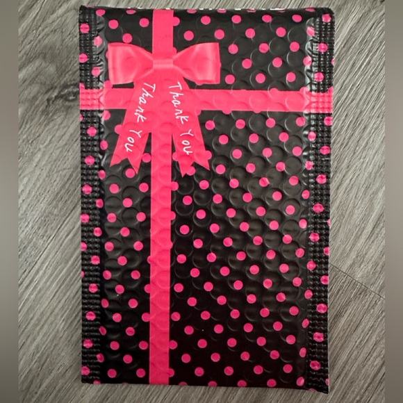 X10 Small Bubble Mailers - Picture 5 of 6